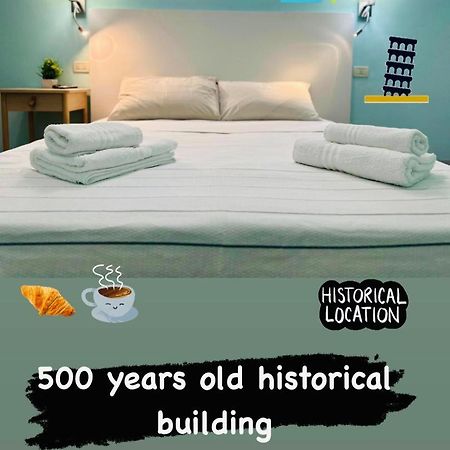 B&B - Residenza D'Epoca Piazza Cairoli Pisa Eksteriør bilde