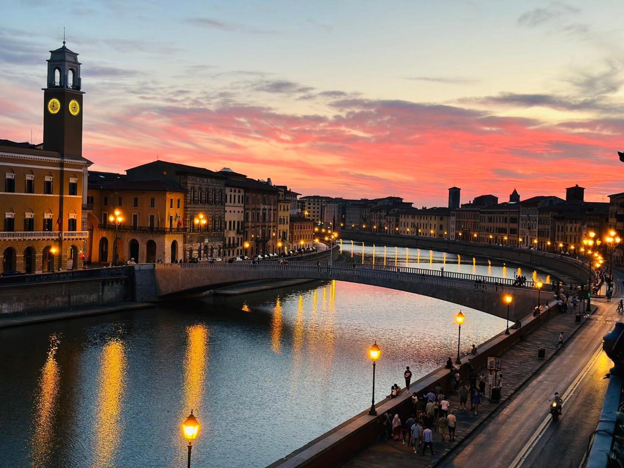 B&B - Residenza D'Epoca Piazza Cairoli Pisa Eksteriør bilde