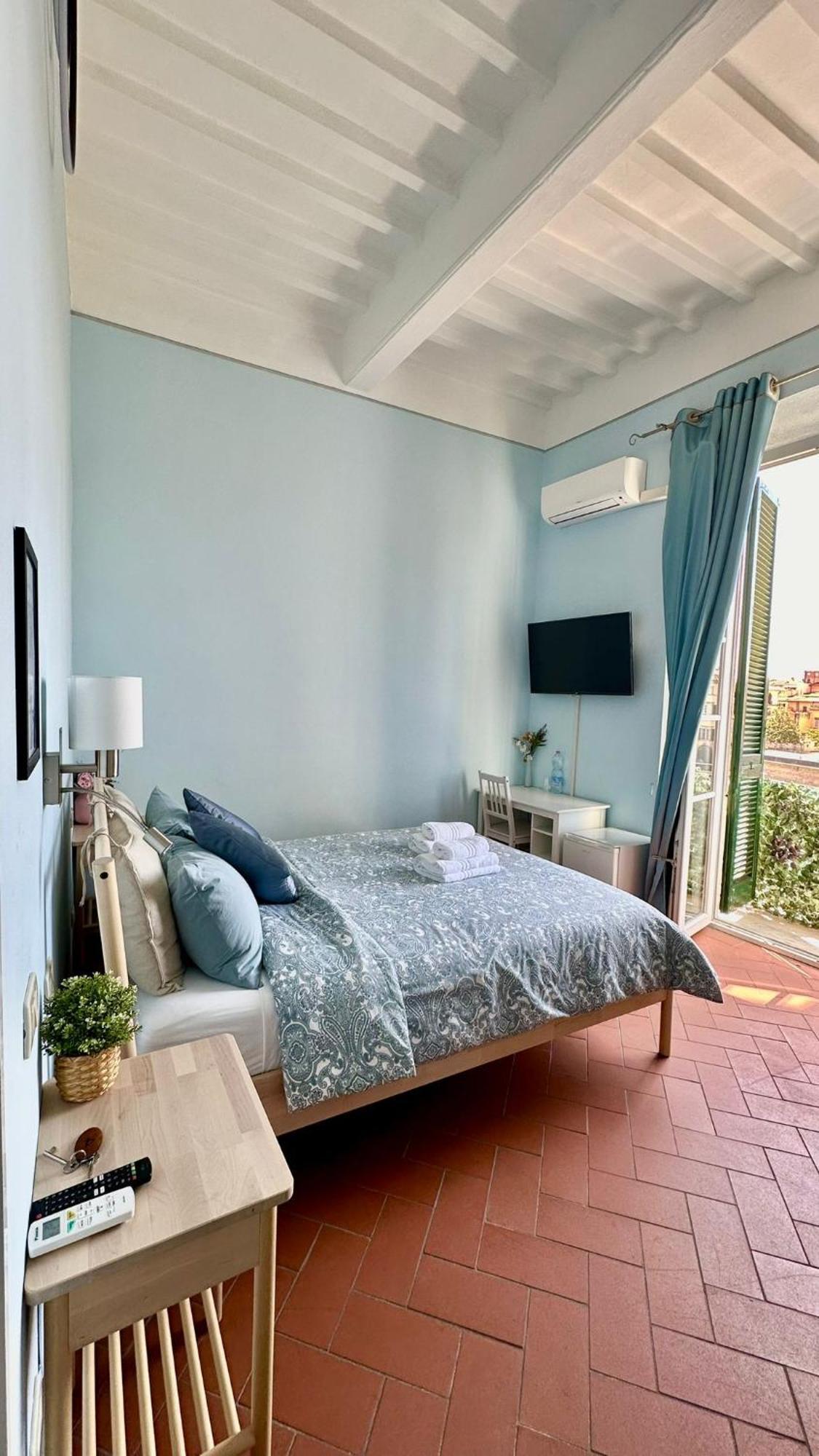 B&B - Residenza D'Epoca Piazza Cairoli Pisa Eksteriør bilde